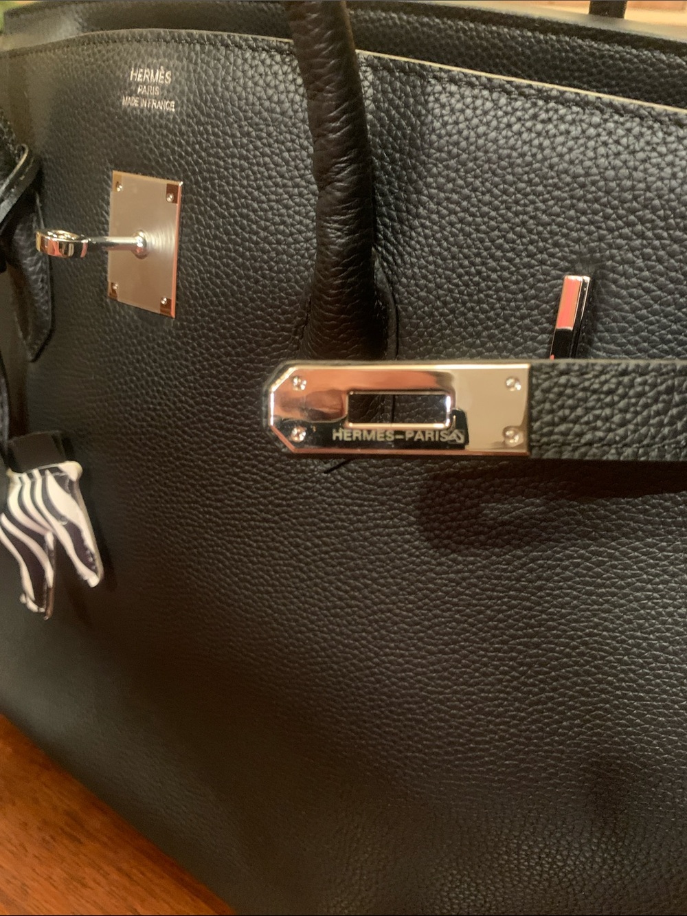 Absolutely must have 40 Black Togo Palladium Hardware trendy purse with lock/key